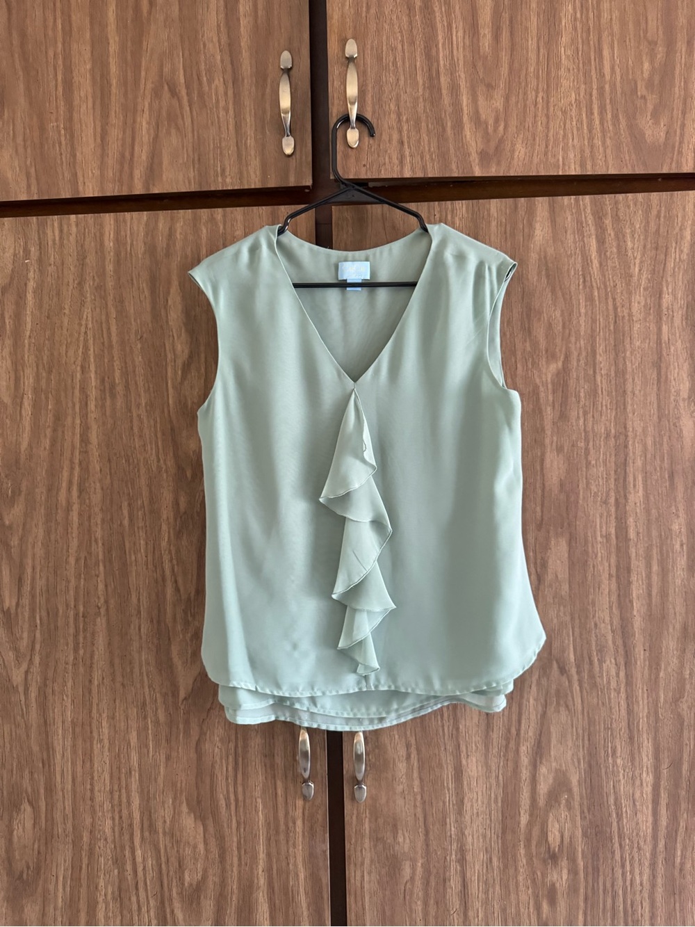 Cece By Cynthia Steffe Sleeveless Sage Ruffle V-Neck Women's Blouse